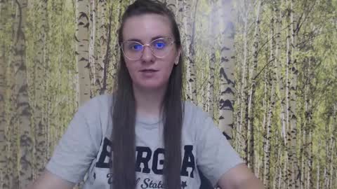 Snapshot of oliviasager chatting on September 8, 6:07 pm Mistress Olivia online show from September 8, 6:07 pm