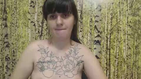 Snapshot of oliviasager chatting on October 7, 9:12 pm Mistress Olivia online show from October 7, 9:12 pm