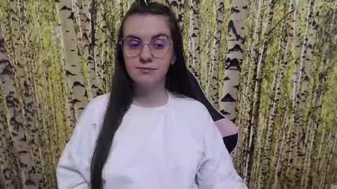 Snapshot of oliviasager chatting on October 28, 5:04 pm Mistress Olivia online show from October 28, 5:04 pm