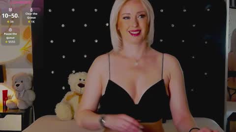 Olivia online show from March 30, 4:52 pm