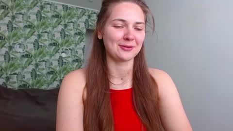 Snapshot of oliviashiny chatting on June 21, 4:26 am Olivia online show from June 21, 4:26 am
