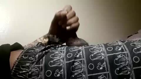 Snapshot of olliebennit chatting on October 21, 5:57 pm Ollie online show from October 21, 5:57 pm