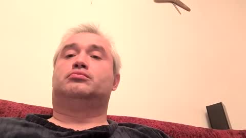 Snapshot of olomoucak1982 chatting on December 2, 7:09 pm Michal online show from December 2, 7:09 pm