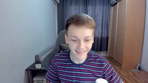 Oliver and Mira online show from April 12, 11:37 am