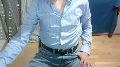 Snapshot of omar87ram chatting on April 12, 4:56 pm Omar online show from April 12, 4:56 pm