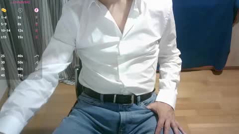 Snapshot of omar87ram chatting on April 14, 8:04 pm Omar online show from April 14, 8:04 pm