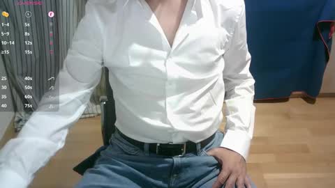 Snapshot of omar87ram chatting on April 19, 3:55 pm Omar online show from April 19, 3:55 pm
