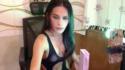 omecalicious451461 online show from April 24, 6:10 pm