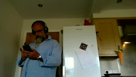 omegaspace666 online show from June 21, 2:52 pm