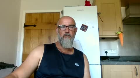 omegaspace666 online show from July 20, 1:46 pm