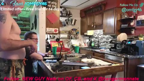 Snapshot of omfgy chatting on December 30, 9:19 pm Norm online show from December 30, 9:19 pm