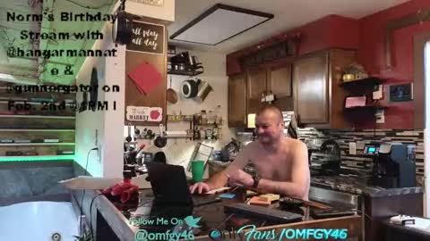 Snapshot of omfgy chatting on January 21, 9:15 pm Norm online show from January 21, 9:15 pm