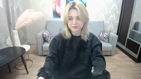 Fina online show from February 1, 7:56 pm