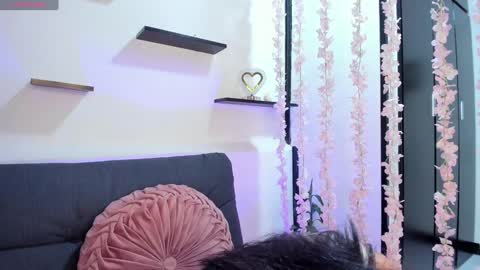 Violette online show from January 27, 9:44 pm