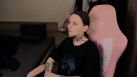 on_yxxx online show from May 10, 7:19 pm