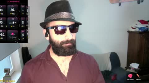 ona nisme online show from January 1, 2:20 pm