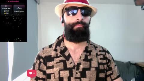 ona nisme online show from February 15, 11:28 am