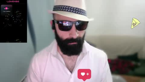 ona nisme online show from November 29, 7:00 am