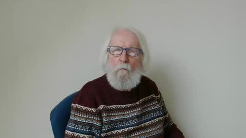 Somewhere over the rainbow online show from February 2, 1:19 pm