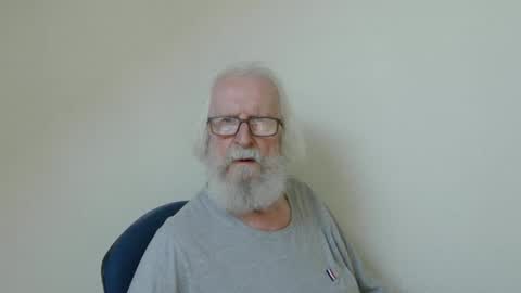 Somewhere over the rainbow online show from September 20, 2:18 pm