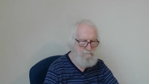 Somewhere over the rainbow online show from September 28, 7:14 am