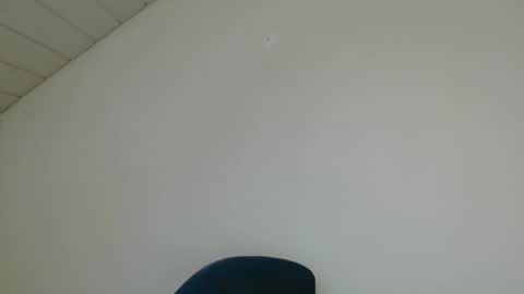 Somewhere over the rainbow online show from October 23, 8:13 am