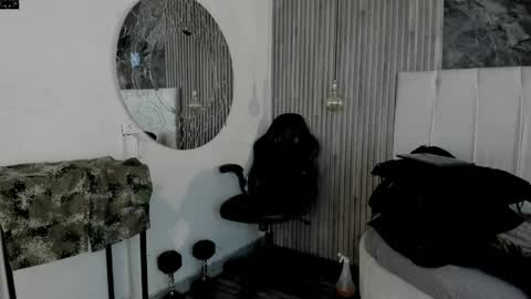     ... online show from April 8, 7:03 pm