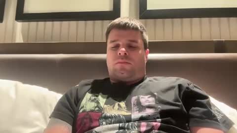 onceaweekview online show from December 31, 1:04 am