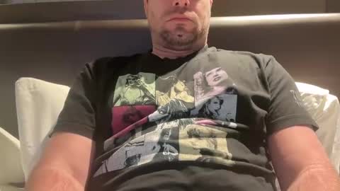 onceaweekview online show from January 8, 1:53 am