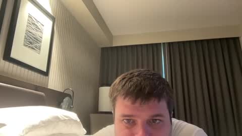 onceaweekview online show from January 15, 9:30 pm