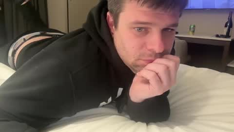 onceaweekview online show from January 16, 12:45 am