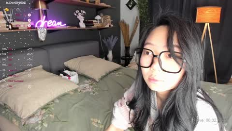 Ana online show from February 8, 9:03 am