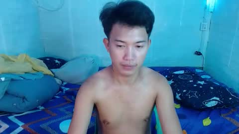 Snapshot of onebigloadxxx chatting on September 27, 5:45 am Wyn Will serve you and be your slave online show from September 27, 5:45 am