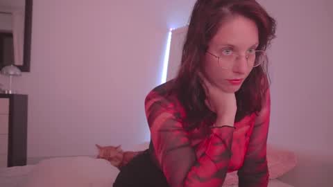 Ariel online show from February 12, 10:38 pm