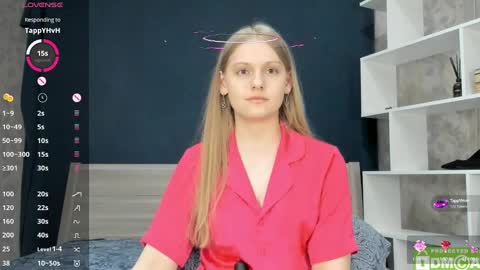 Snapshot of onelovelyalice chatting on March 10, 5:29 pm onelovelyalice online show from March 10, 5:29 pm