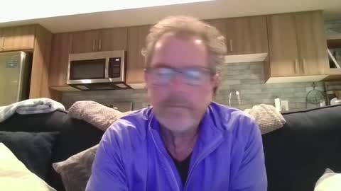 Snapshot of oneoften1000 chatting on January 17, 6:12 pm couple mature milf bigboobs curvy mommydaddy online show from January 17, 6:12 pm