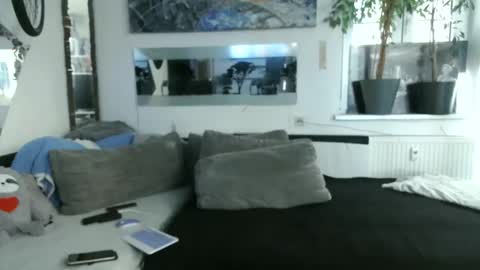 .....mICha..... online show from April 22, 4:59 am