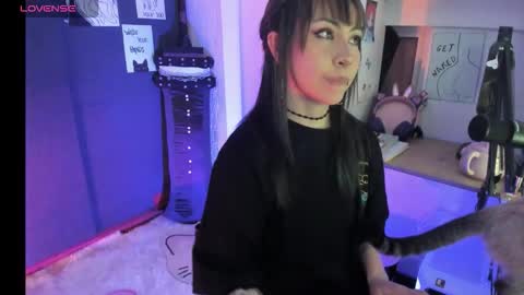 Snapshot of oni_dakotta chatting on October 9, 11:52 am oni_dakotta online show from October 9, 11:52 am