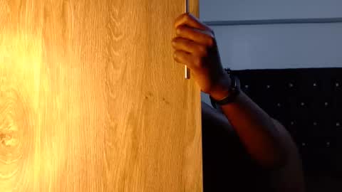 Snapshot of online_bestie chatting on December 2, 6:41 am Bestie online show from December 2, 6:41 am