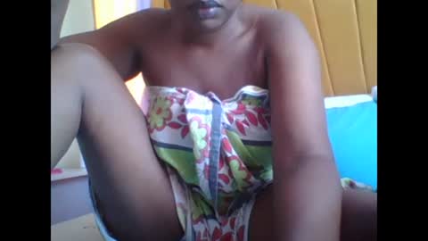 Ella online show from December 29, 1:28 pm