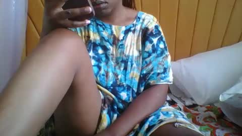 Ella online show from February 24, 6:38 am