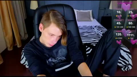 Erick  online show from February 15, 6:01 pm