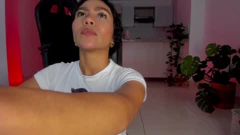 misssaray official online show from June 16, 1:08 am