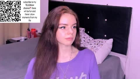 Snapshot of only_sarah1 chatting on December 29, 12:52 am only_sarah1 online show from December 29, 12:52 am