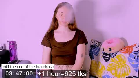 only_sarah1 online show from April 22, 9:49 pm