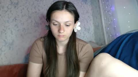 Snapshot of only_ubutterfly chatting on May 14, 6:15 pm Amalia online show from May 14, 6:15 pm