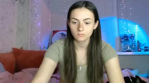 Snapshot of only_ubutterfly chatting on May 15, 6:15 pm Amalia online show from May 15, 6:15 pm