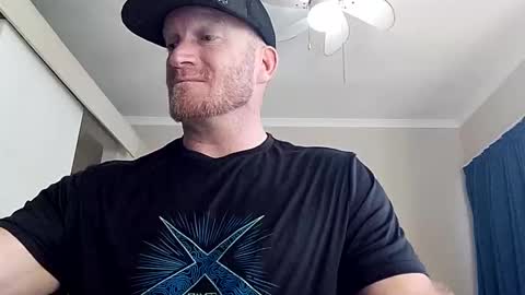 Snapshot of only_you754944 chatting on October 8, 4:43 am For me to know online show from October 8, 4:43 am