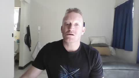 Snapshot of only_you754944 chatting on October 22, 5:30 am For me to know online show from October 22, 5:30 am