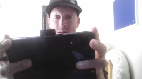 Snapshot of only_you754944 chatting on November 17, 6:19 am For me to know online show from November 17, 6:19 am